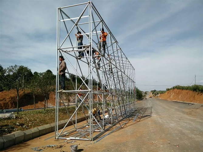 單立柱廣告牌的制作安裝及維護技術(shù)
